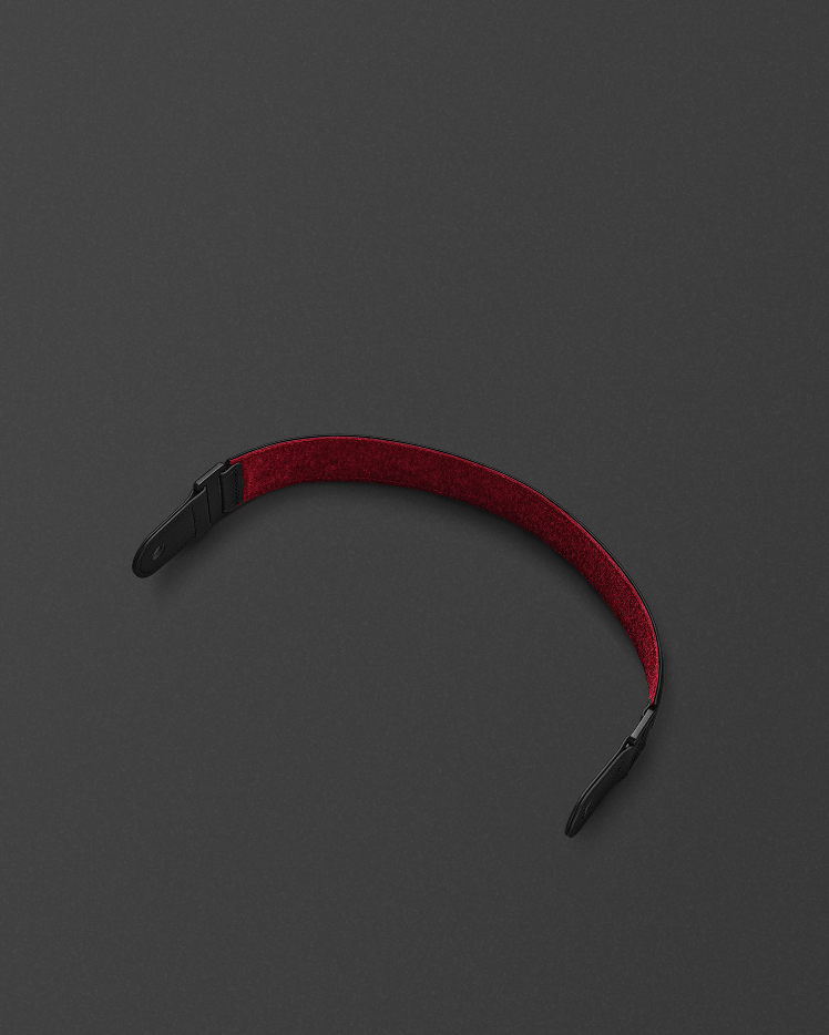 kilburn-iii-strap-black-mobile-1
