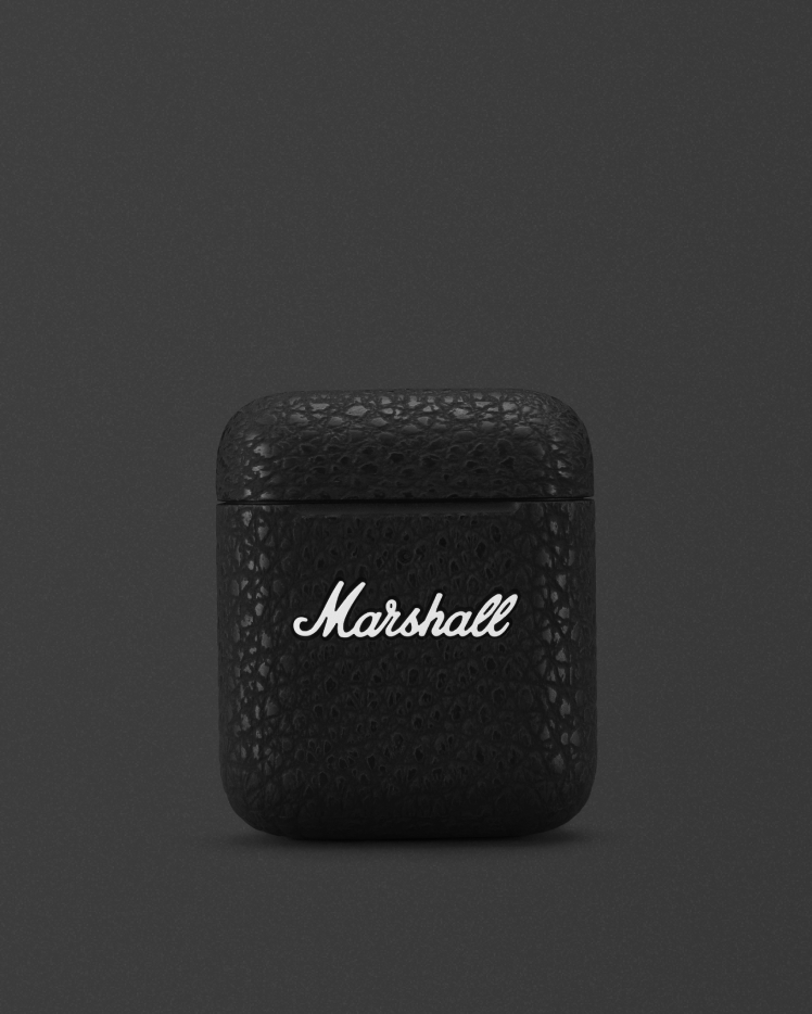 minor-iii-charging-case-black-front-mobile